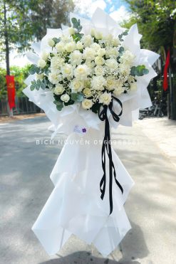 Tràng Hoa Viếng