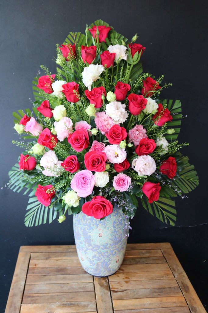 hoa trang tri gia tien